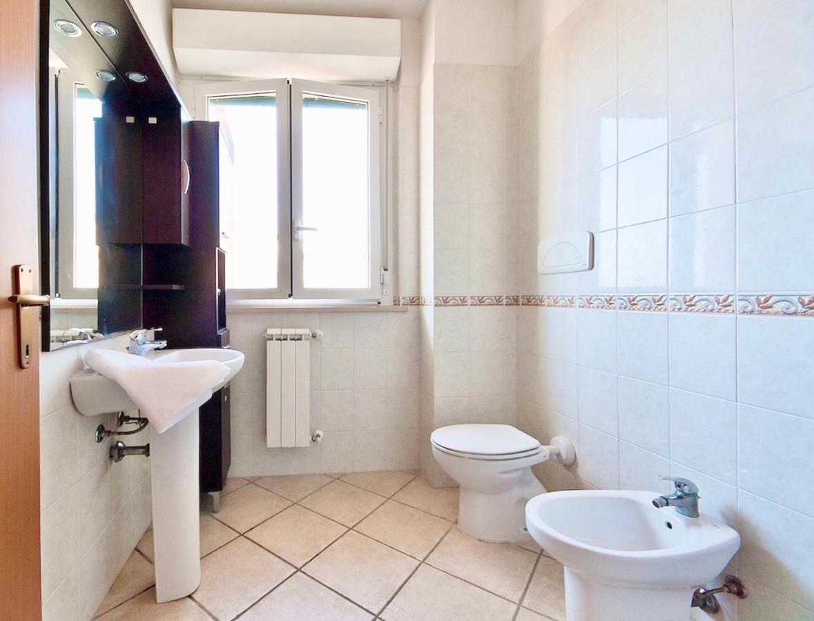 Isa-Apartments 4 Beds In Residence With Swimming-Pool In San Vincenzo, Just 600 Meters From The Sea 外观 照片