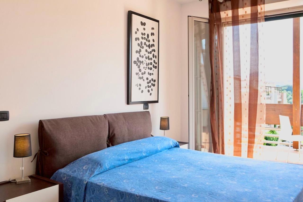 Isa-Apartments 4 Beds In Residence With Swimming-Pool In San Vincenzo, Just 600 Meters From The Sea 外观 照片